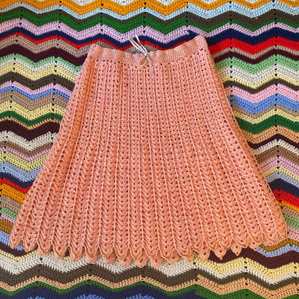 VINTAGE HANDMADE CROCHET SKIRT